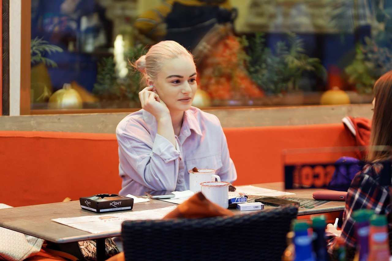 woman, cafe, conversation, girl, blonde, table, restaurant, sitting, evening, cafe, cafe, cafe, conversation, conversation, c