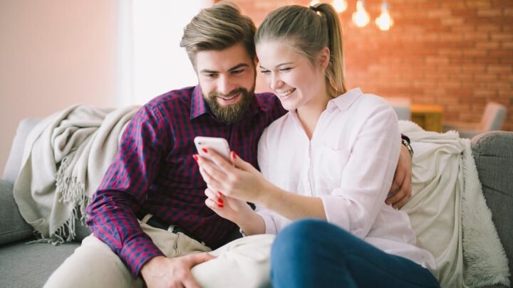 Finding the Balance: How to Show Care Without Overdoing It in Adult Dating in Nairobi