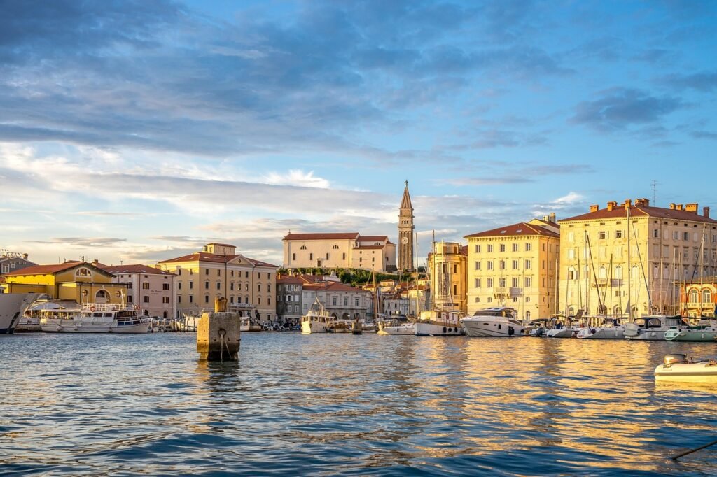 piran, slovenia, city, urban, europe, vacation, summer, summer vacation, tourism, adria, istria, coast, coastal location, coa