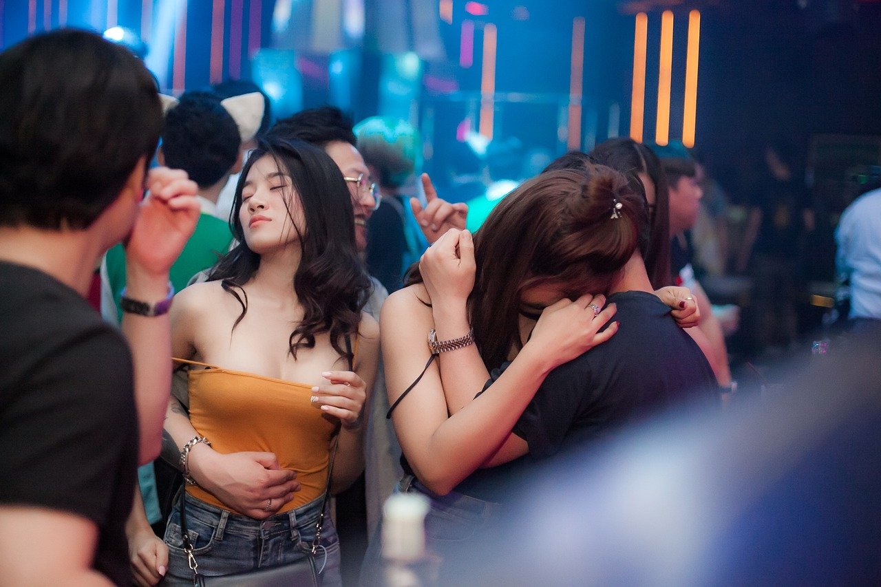 nightclub, disco, ladies night, lady, dancing, clubbing, nightlife, woman, girl, female, evening, people, blue dance, blue da