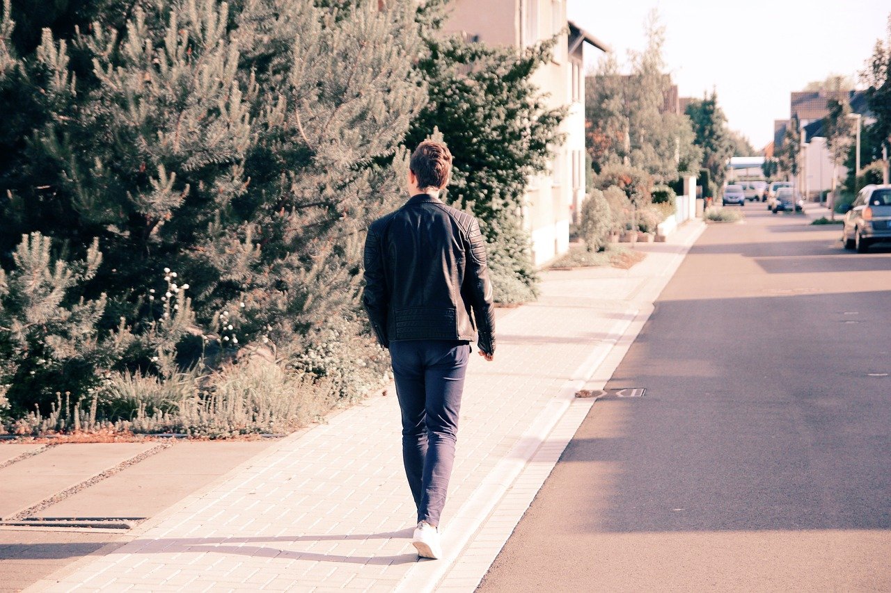 pedestrian, walking, people, sidewalk, street, road, neighborhood, neighbourhood, suburbs, pedestrian, people, sidewalk, neig