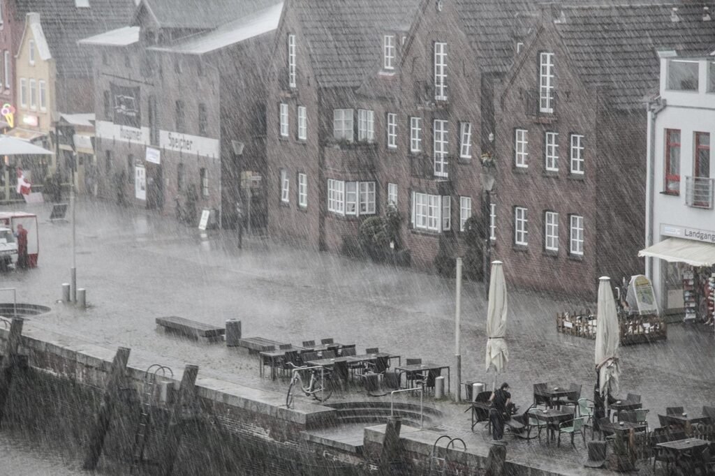 rain, street, city, port, rainy weather, bad weather, houses, town, wet, outdoors, nature, old town