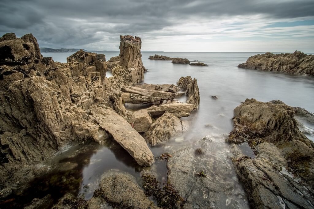 seascape, coast, rocks, sea, coastline, shore, coastal, long exposure, gloomy, skyscape, clouds, craggy, rugged, erosion, lan