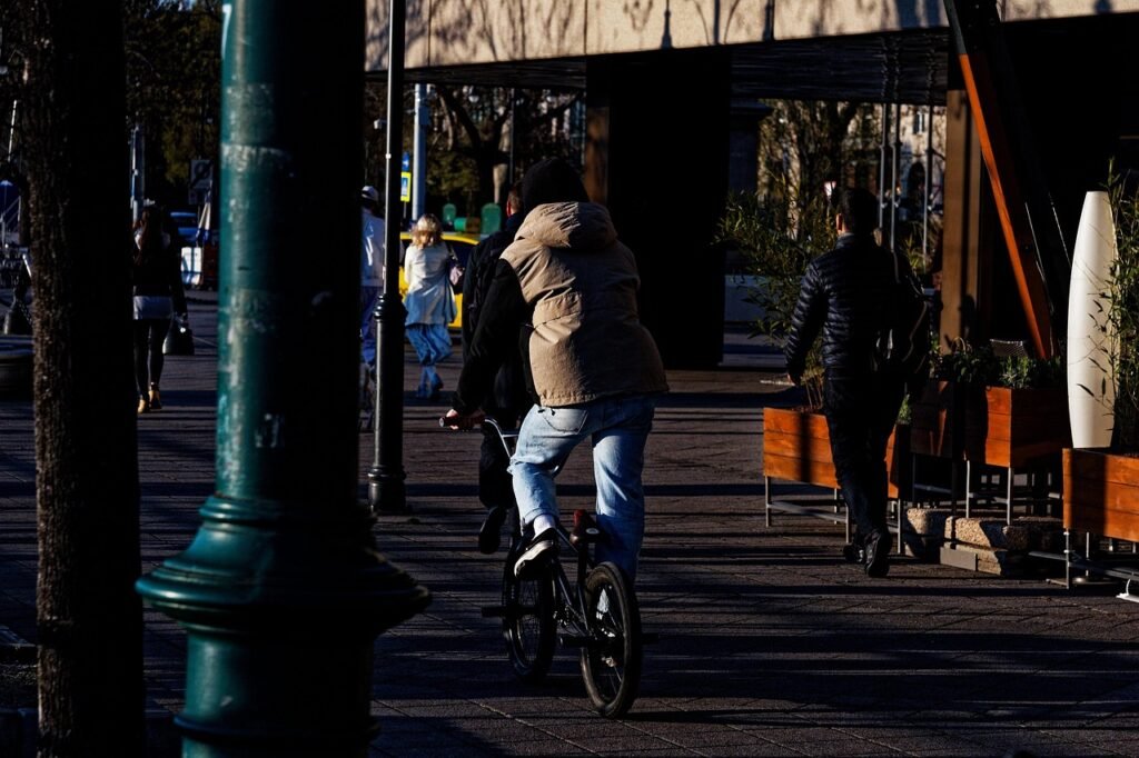 bike, street, evening, night, street view, bicycle, bike ride, urban, city