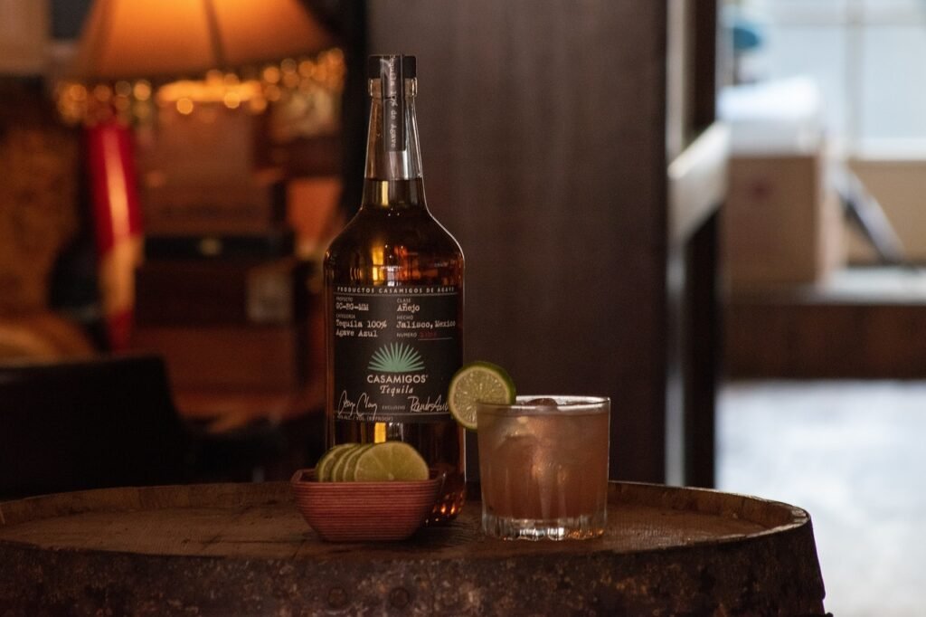 agave negro, tequila, cocktail, nature, lounge, bar, drinks, summer, refreshing, mexican