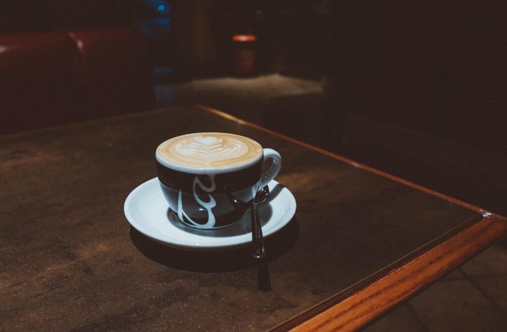 coffee, mug, cup, drink, cappuccino, espresso, morning, cafe, break, lifestyle, breakfast, caffeine, black, coffee cup, brown