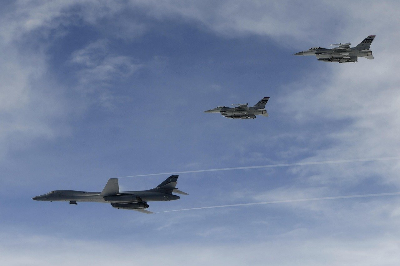 b-1b, lancer, bomber, south korea, korea, air force, flight