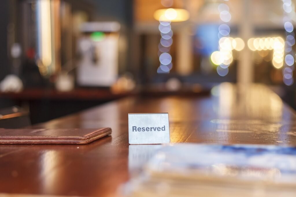 celebrate, dining, table, restaurant, celebration, banquet, luxury, reserved, menu, bill, evening, night, twinkle, light, car
