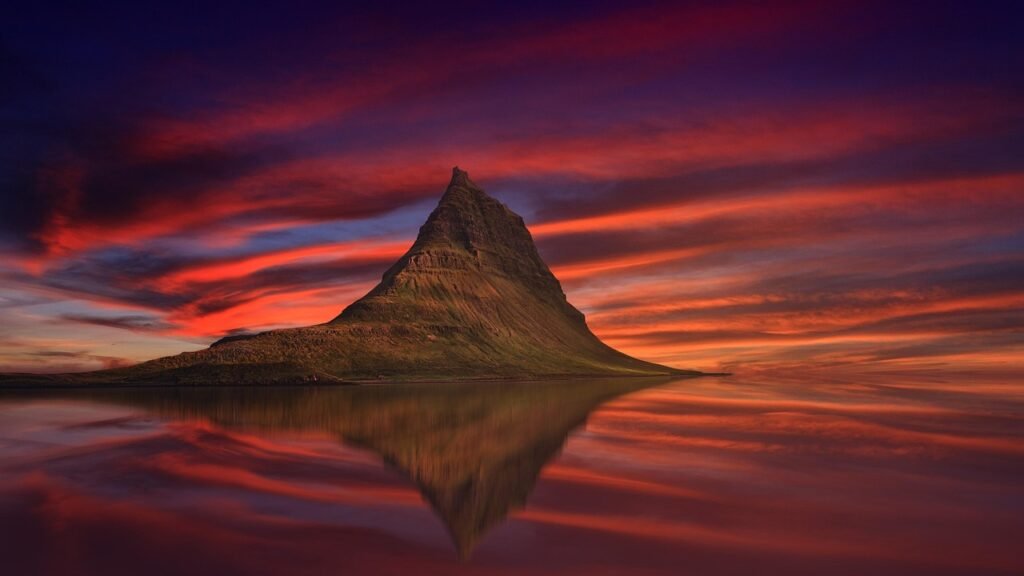 kirkjufell, iceland, mountain, abenrot, sunset, dusk, dawn, sky, evening, waters, landscape, reflection, afterglow, mirroring