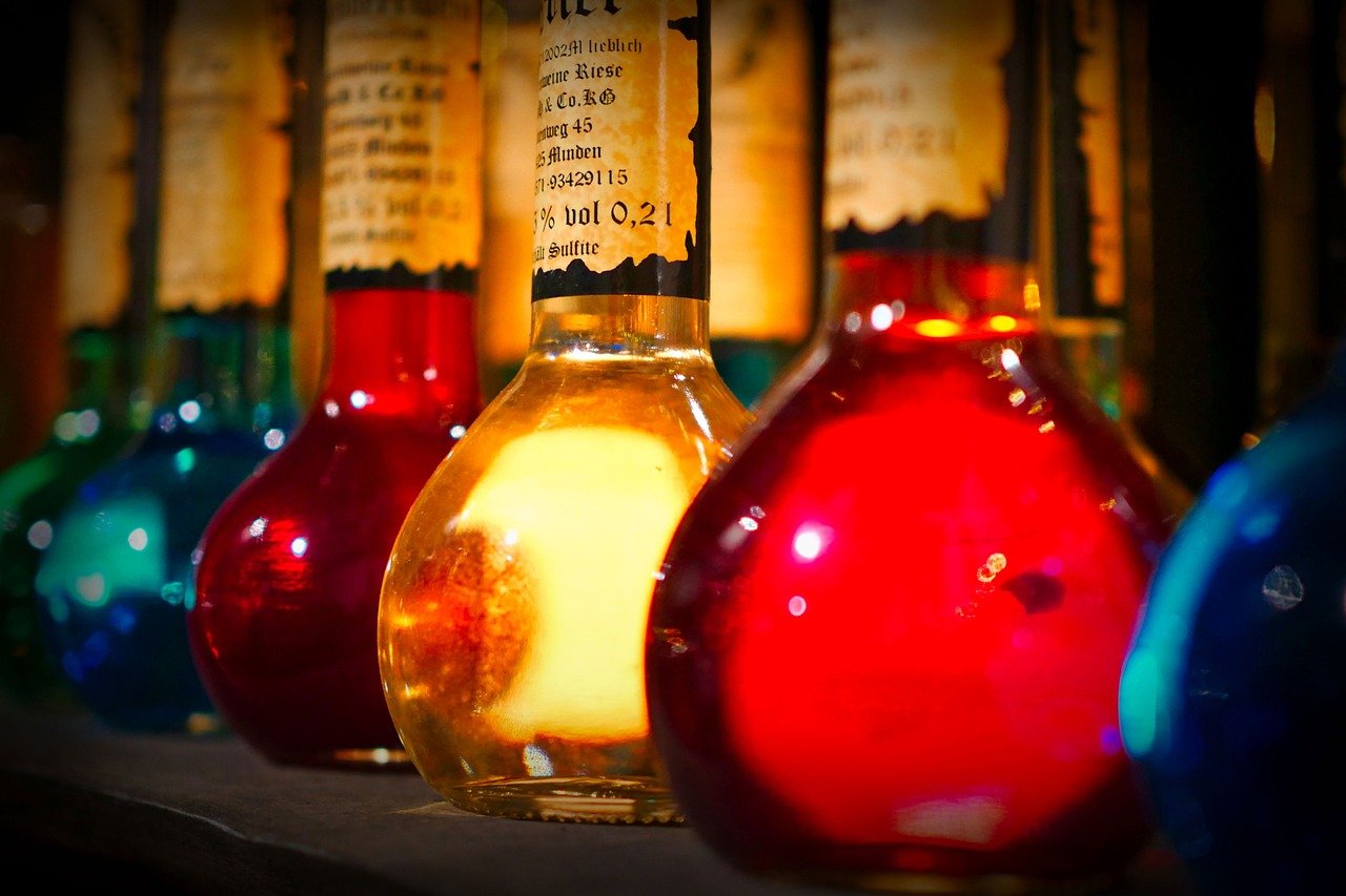 bottles, bar, liqueur, restaurant, glass, club, pub, lounge, drink, party, brandy, gastronomy, night life, celebrate, beverag