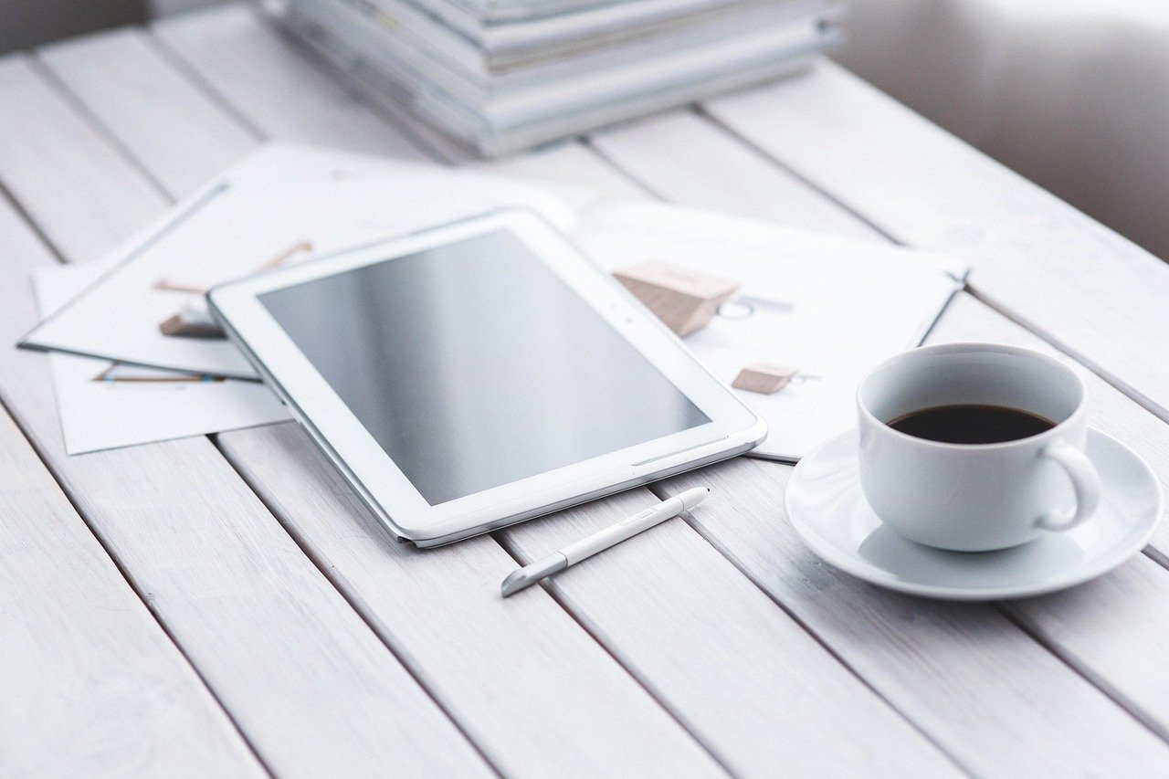 tablet, digital, technology, coffee, white, minimalist, stylus, pen, device, samsung, workspace, tablet, tablet, tablet, tabl