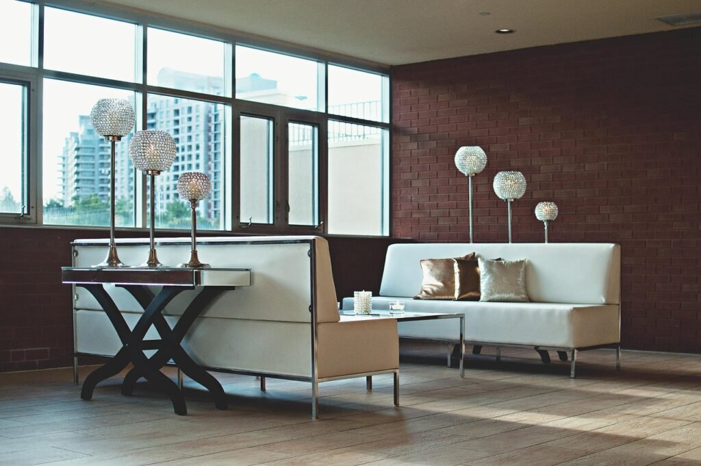 apartment, living room, couch, contemporary, furniture, home, room, indoors, interior, interior design, modern, sofa, windows
