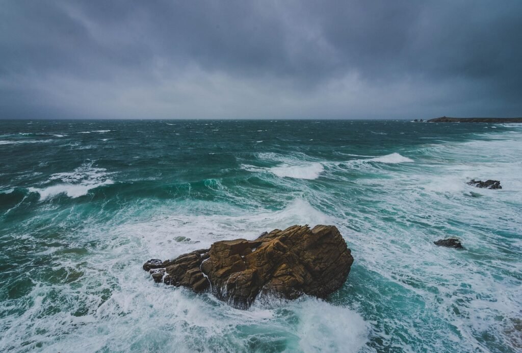 rocks, ocean, waves, horizon, coast, water, nature, brittany, france, landscape, breton