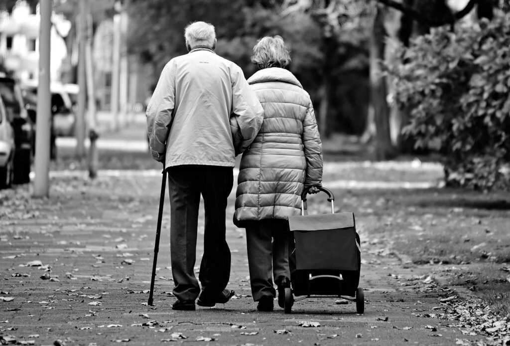 couple, love, marriage, elderly, togetherness, monochrome, romance, romantic, together, relationship, husband, wife, man, mal