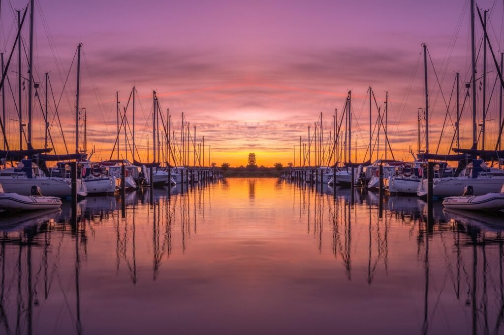 port, boats, sunset, golden hour, marina, sailing boats, sailboats, reflection, water, harbor, twilight, nature, dusk, evenin