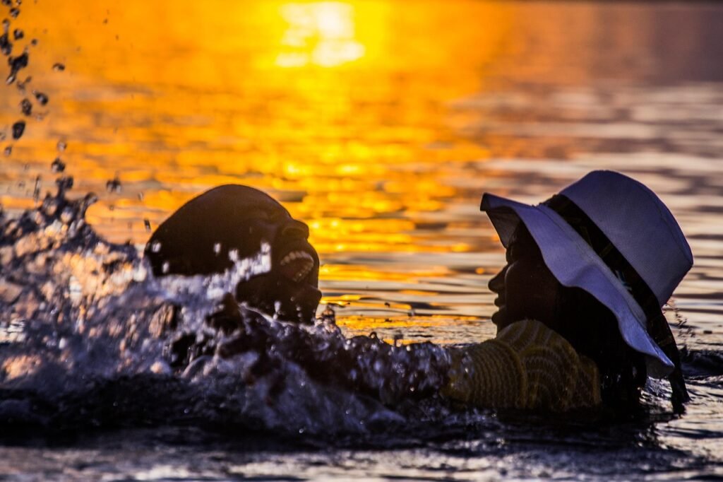 couple, beach, travel, sea, landscape, sunset, lake, summer, coast, relaxation, vacation, holiday, island, water, nature, sse
